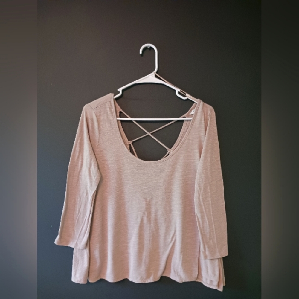 AMERICAN EAGLE OUTFITTERS WOMEN'S MEDIUM TAN LONG SLEEVE TOP SUPER CUTE
